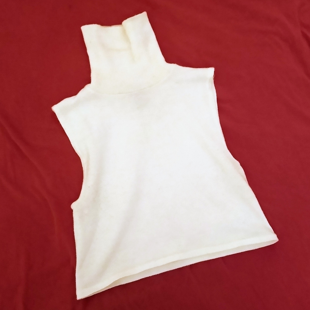 Crop top sweater